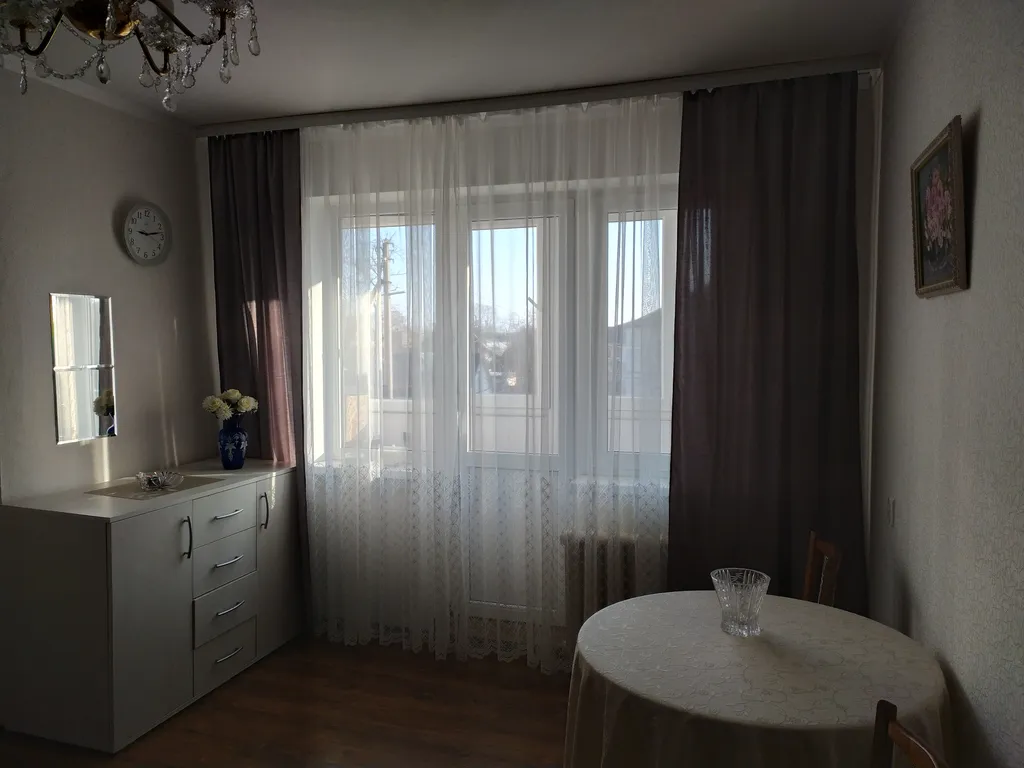 Уютная 1 комнатная квартира в центре города с Евроремонтом — аренда посуточно в Янтарный