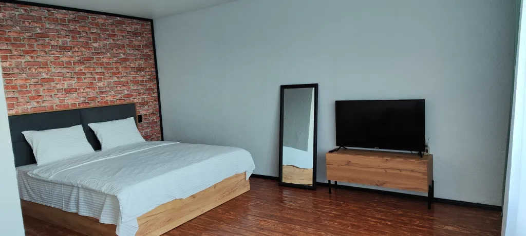 Квартира на набережной