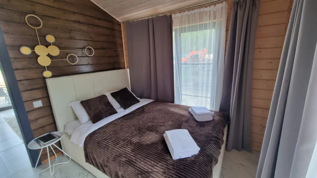 Панорамный коттедж с видом на залив