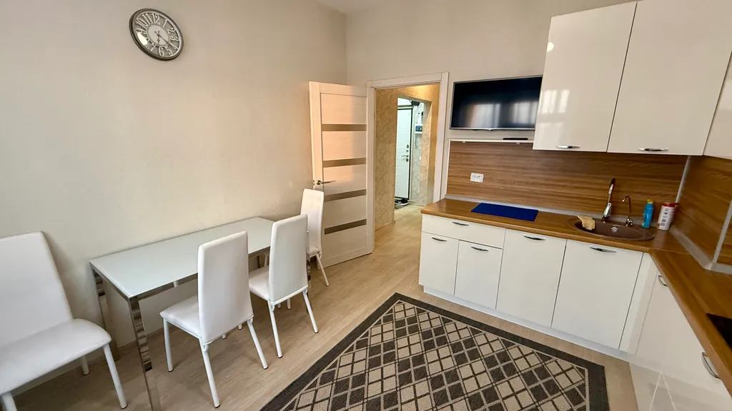 Однокомнатная Строителей 20а