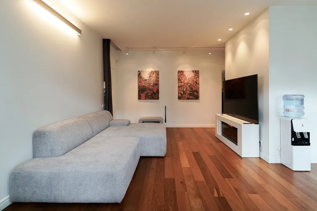 Квартира в центре Минск LuxHouse (2+2)