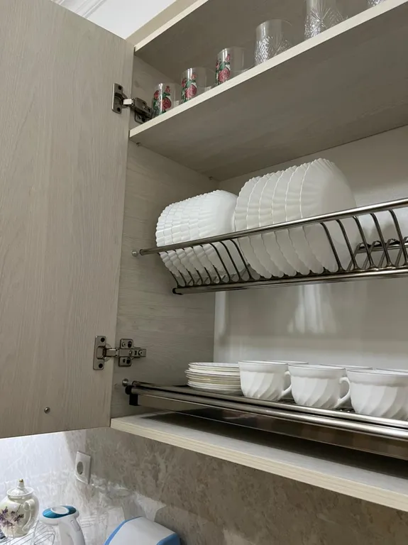 Квартира на берегу моря с видом на горы и крепость