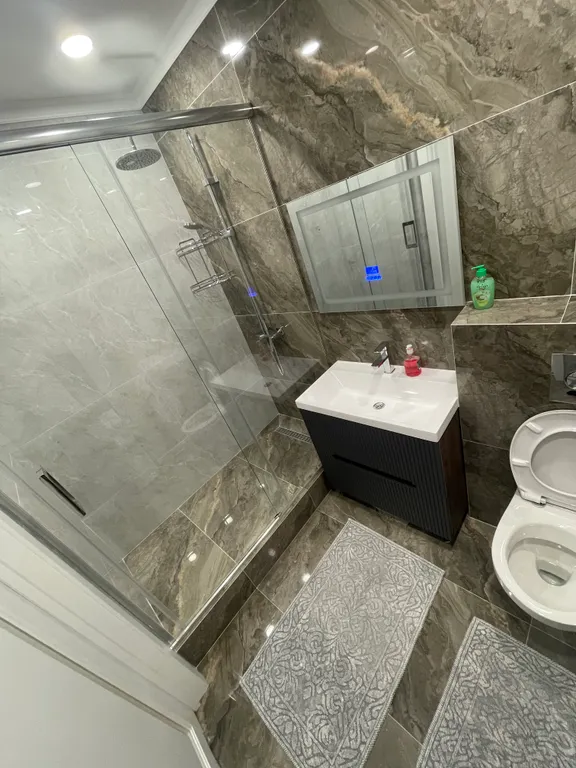 Квартира 2-ух комнатные апартаменты — аренда посуточно в Алматы