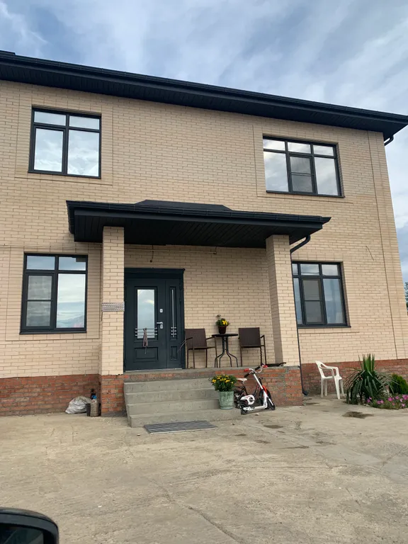 Большой дом для большой компании