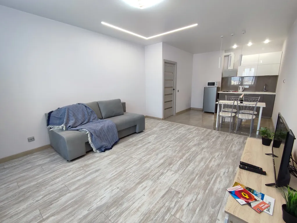 Комфортные апартаменты с дизайнерским ремонтом