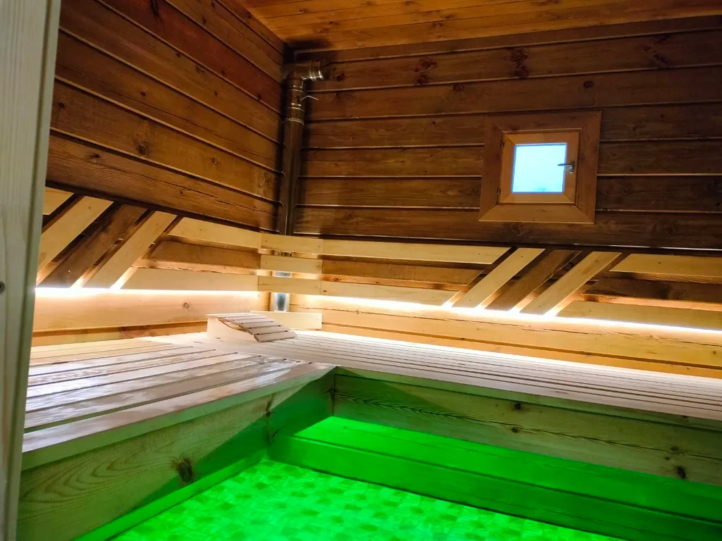 Дом Хай-Тэк