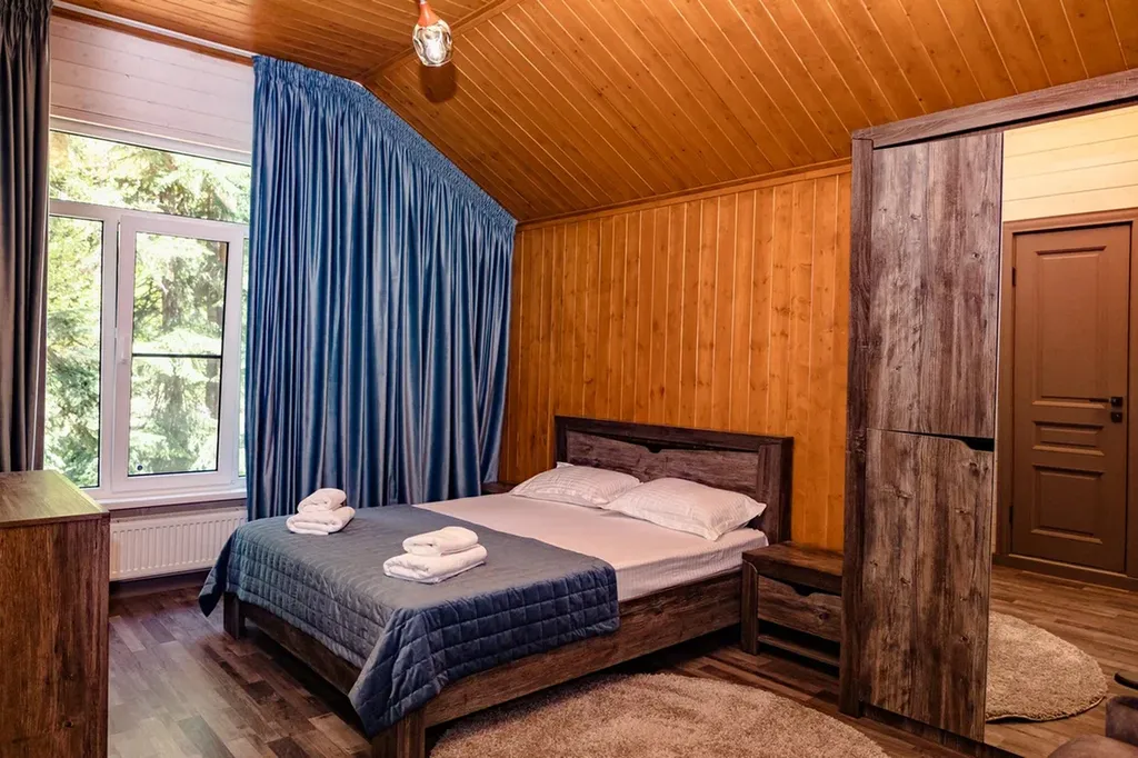 5-комнатный Дом