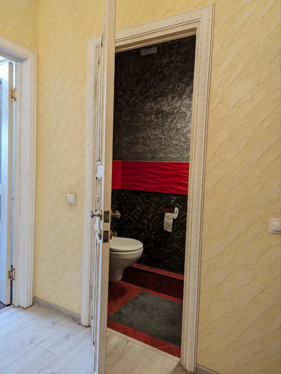 Большая квартира в самом сердце города