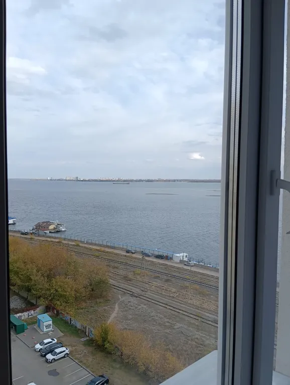 Уютная, современная квартира с видом на Волгу