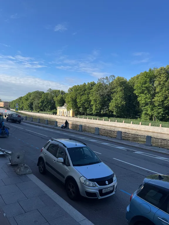 Квартира с видом на Летний сад и дворец Петра I