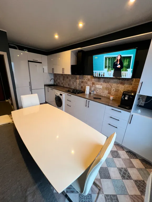 Современная квартира с видом на Кубань