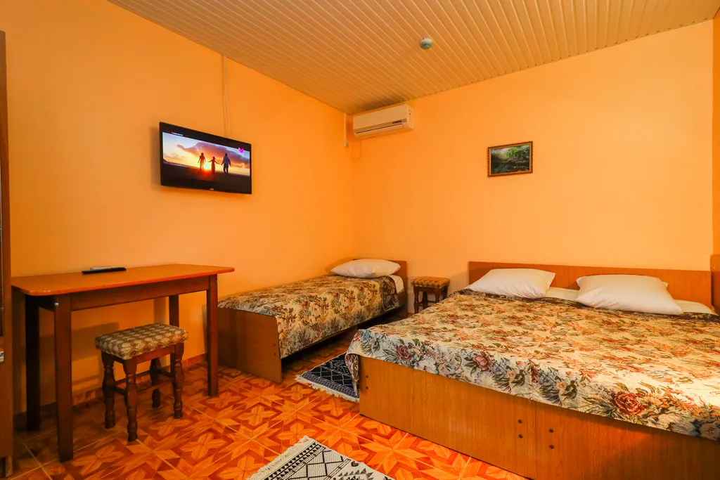 Квартира Комната — Кучугуры