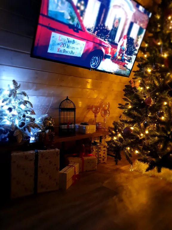 Домик в лесу А-фрейм вилладж