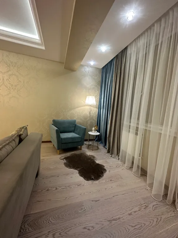 Просторная 2-х комнатная квартира с видом на море