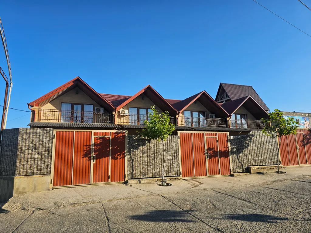 Домик у моря