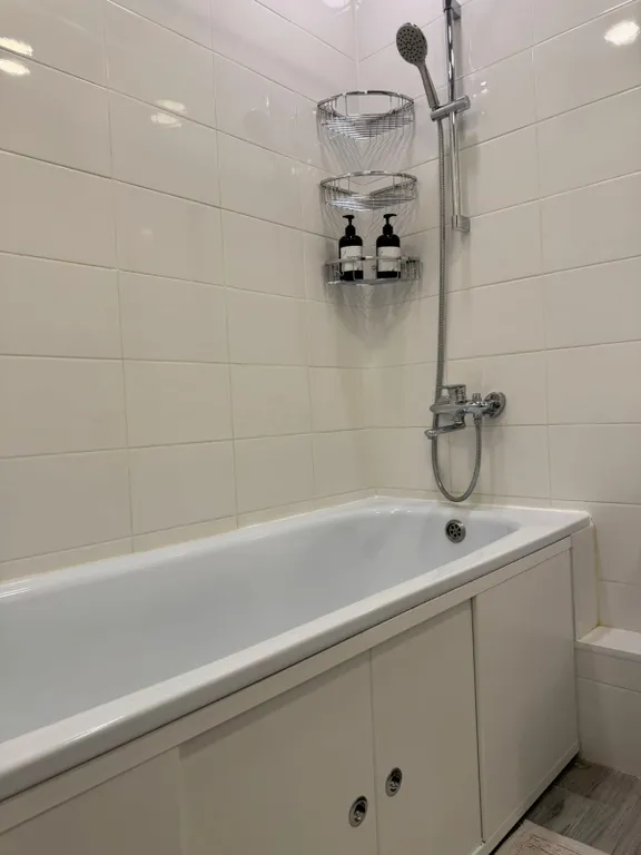 Солнечная квартира Mega Mall Atakent