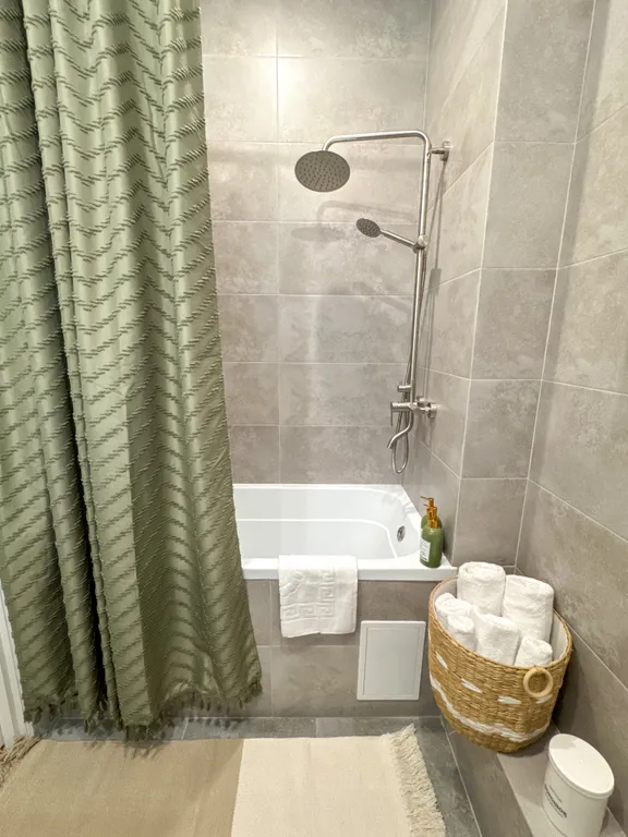 Грин - стильные дизайнерские апратменты