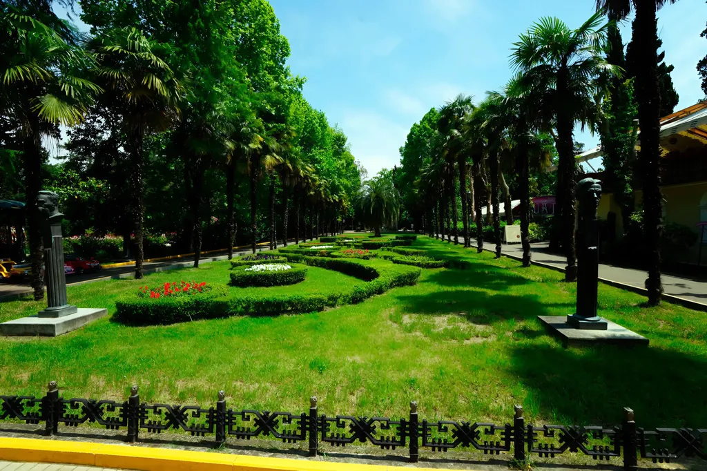 Просторная трех комнатная квартира в Центре Сочи у Моря