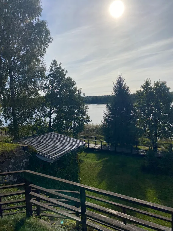 Коттедж на Неве