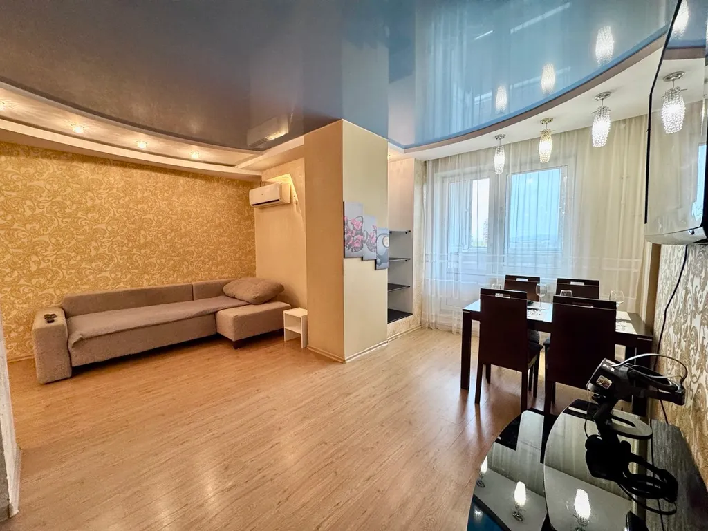 Комфортная двухкомнатная квартира