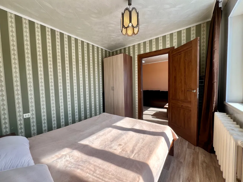 4-комнатная Квартира