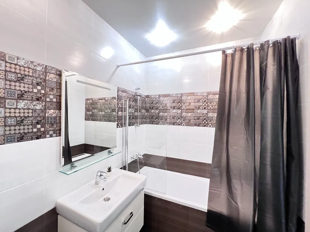 Дизайнерская студия в центре в новом доме