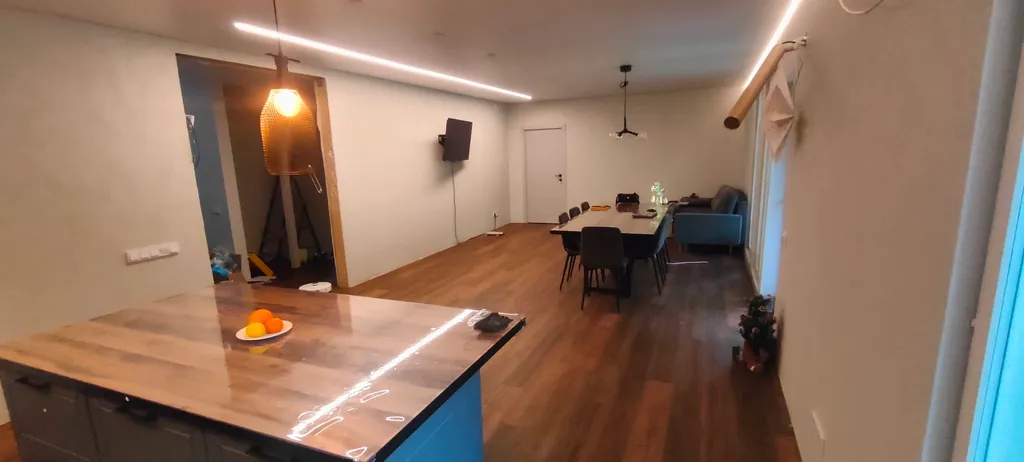 Дом для уединения в лесу и шумных вечеринок