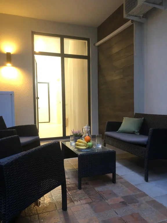 Квартира Апартаменты с террасой у моря — Сириус