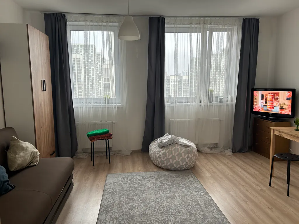 Просторная студия