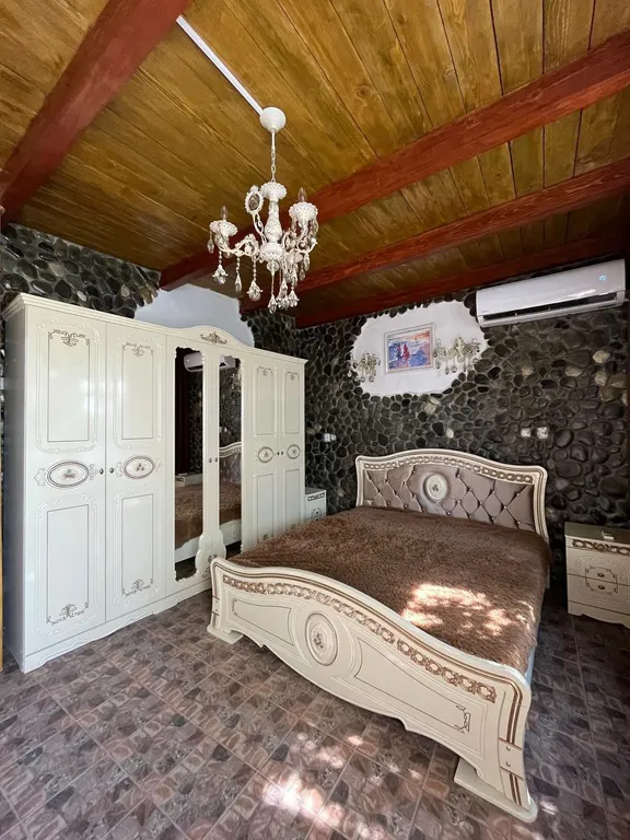 Просторный номер в 5 минутах от моря