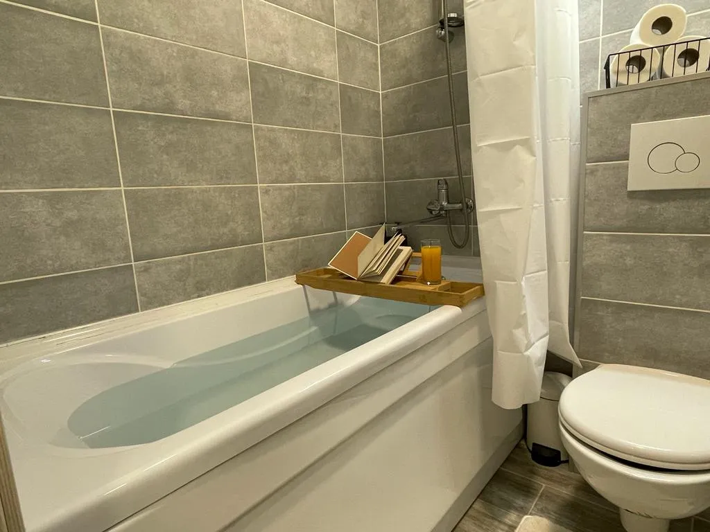 Студия Nostalgia в центре города