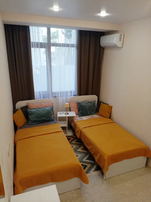 Уютная видовая 2-комнатная квартира у парка и моря