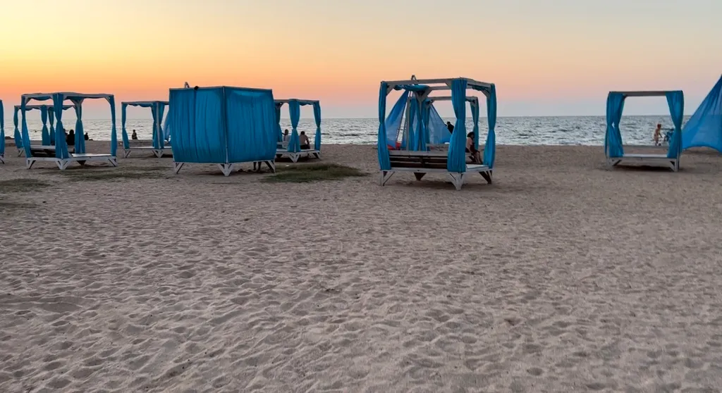 Домик в 1 минуте от моря