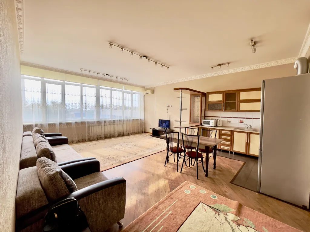 2х комнатная студия в центре