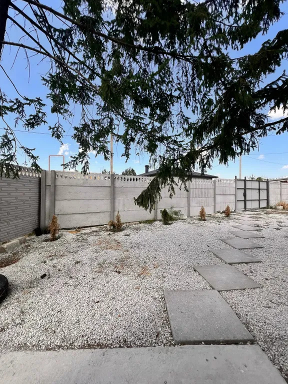 Свободна!!! Квартира-студия посуточно в центре Белогорска.