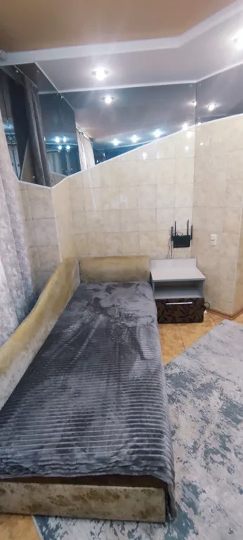 Уютная двухкомнатная квартира между вокзалом и Быхановым садом и ЛД Звездный