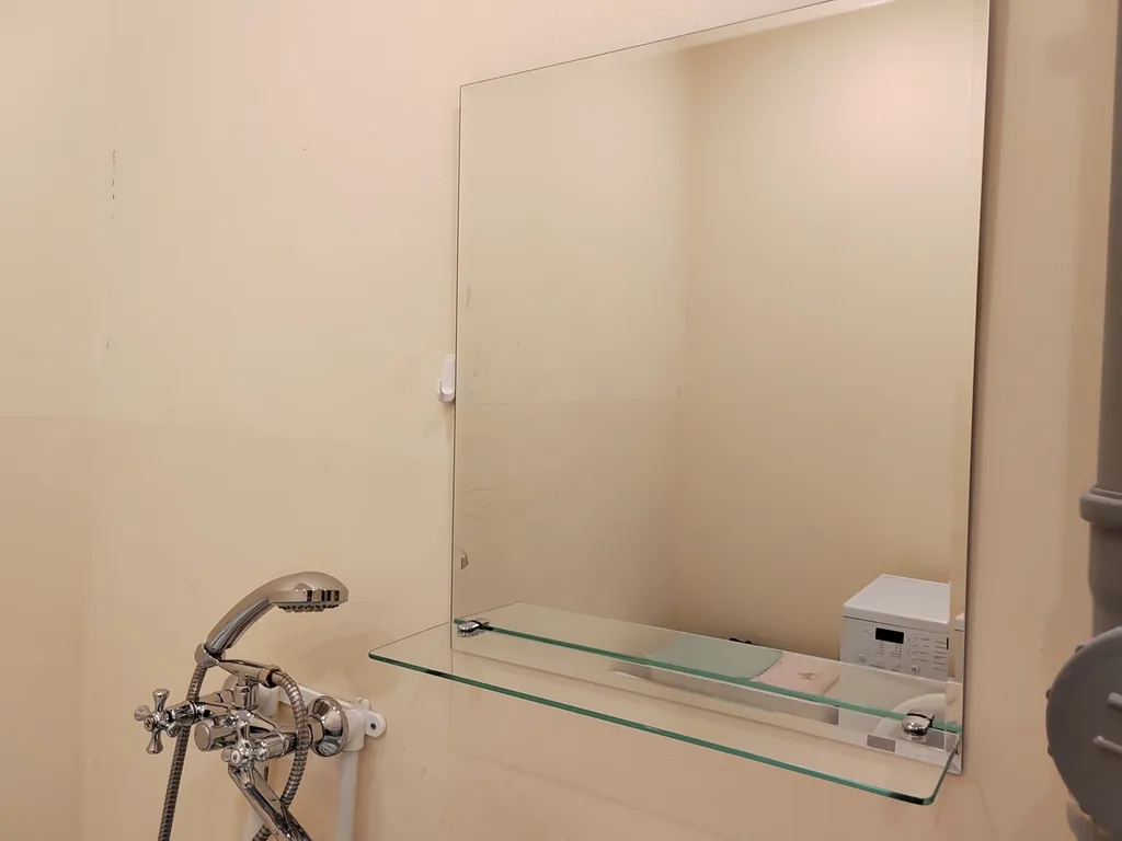 Квартира-студия со всем принадлежностями