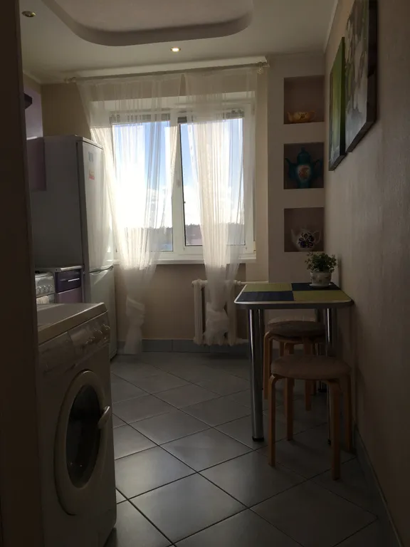 Уютная двушка в центре города с видом на ледовый дворец