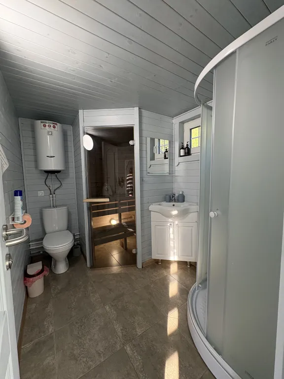 Дом 34m2 — с сауной, с видом на лес, с кухней