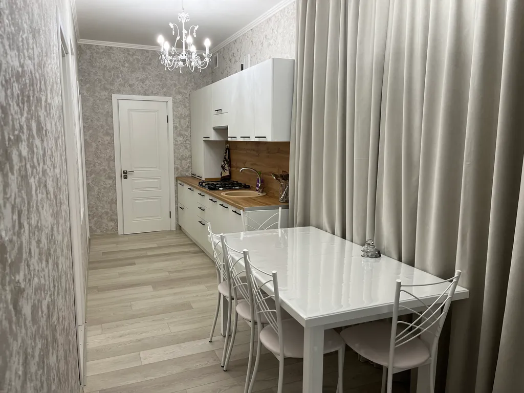 3-комнатная квартира рядом с парком