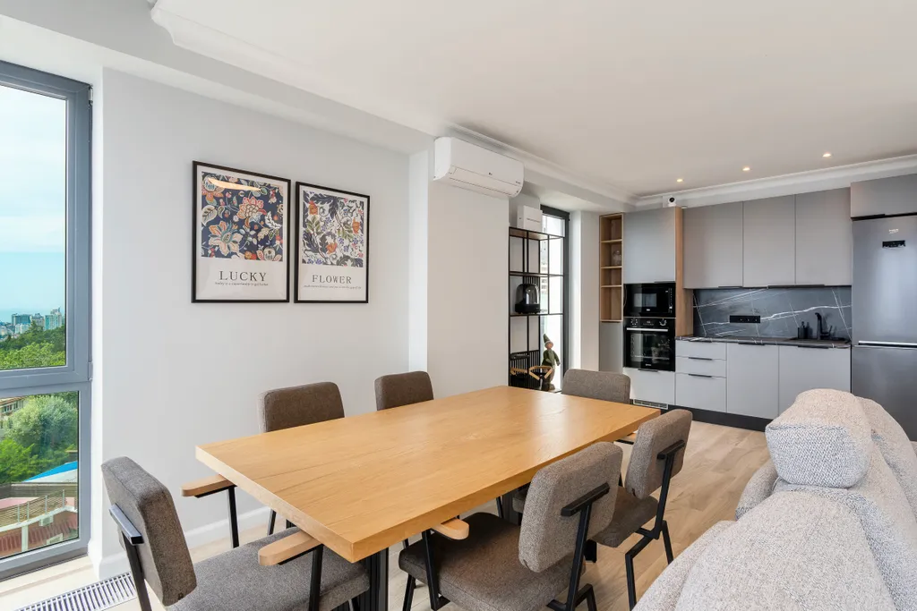 Люкс апартамент с панорамным видом на море