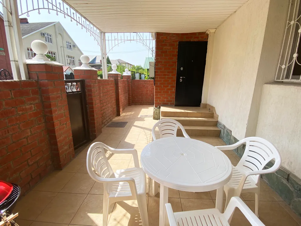 Коттедж Дом у моря Лотос — Геленджик