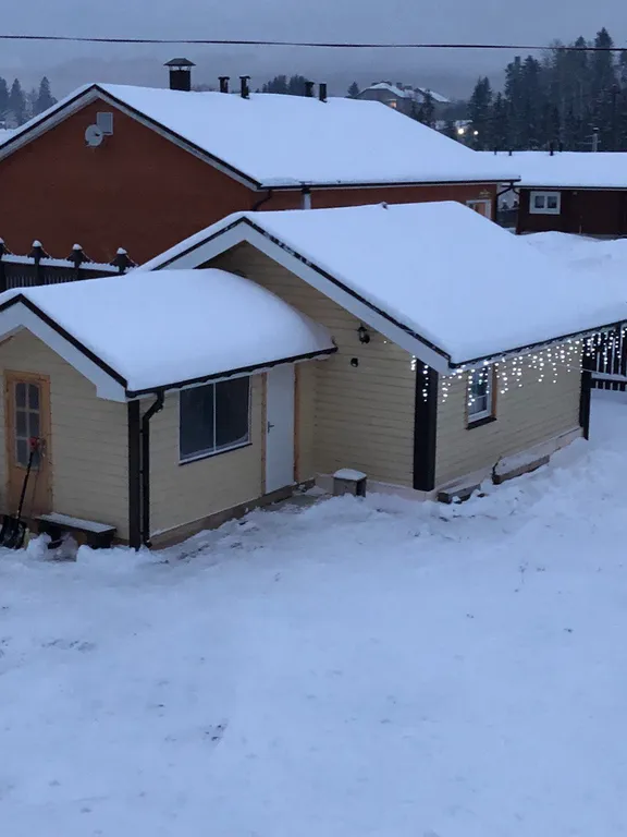 Коттедж Дом с баней у озера — аренда посуточно в Сортавала