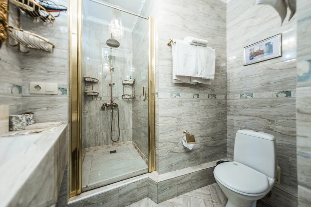 Пентхаус с бассейном и видом на море