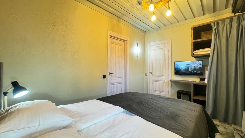 Коттедж Black&White у пристани в центре города