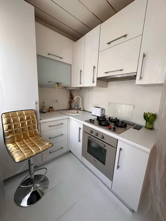 2-комнатная квартира в центре г. Донецк