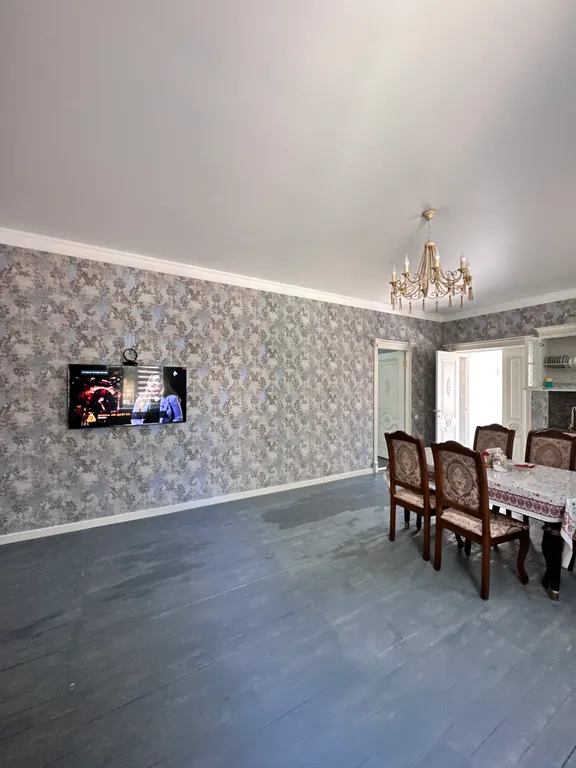 Сдается новый дом у берега моря.