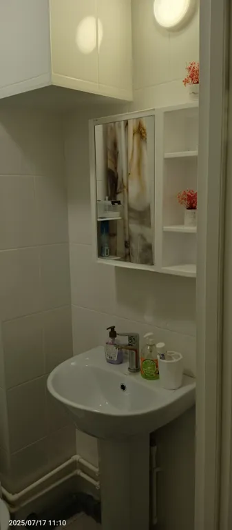 Светлая студия в городской черте