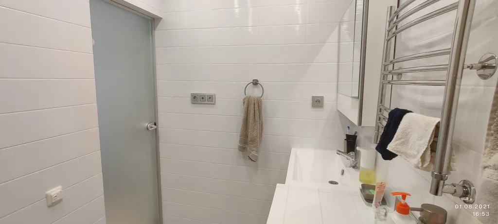 Студия у метро с видом на Москву