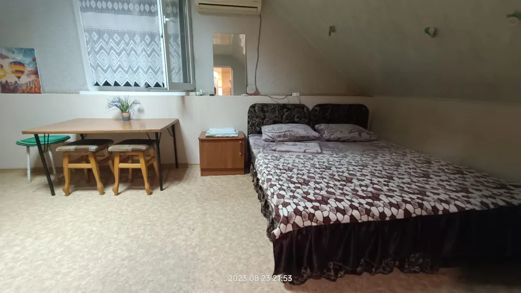 Домик в 10 минутах от моря